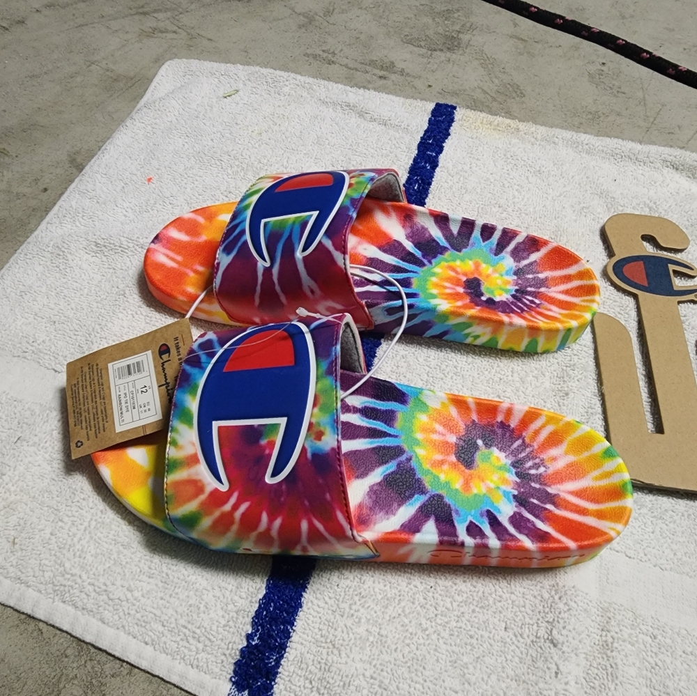 Champion Tie-Dye Slide Sandals - Picture 3 of 5
